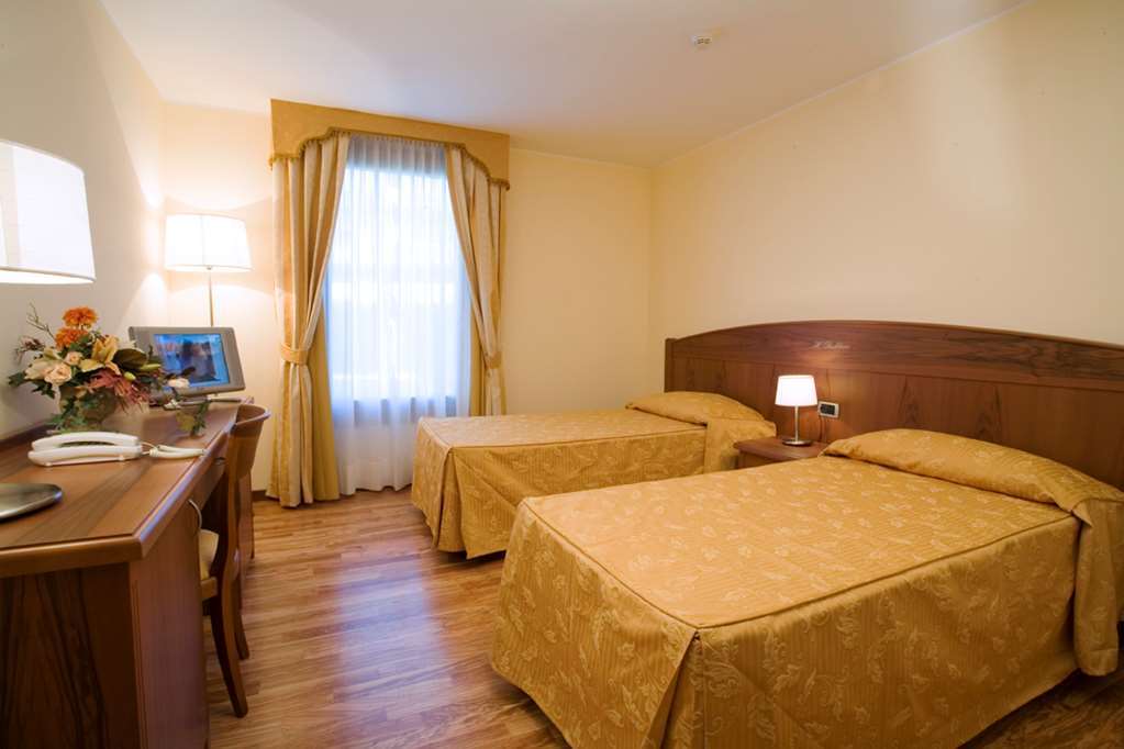 Hotel Purlilium Porcia Room photo